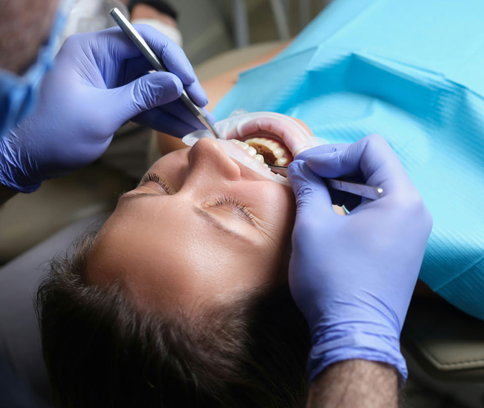 Manningtree Dental - Tooth coloured fillings